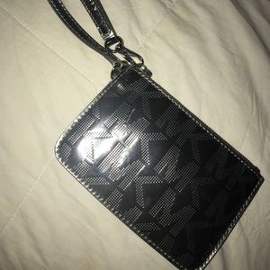 MK Wristlet/ clutch